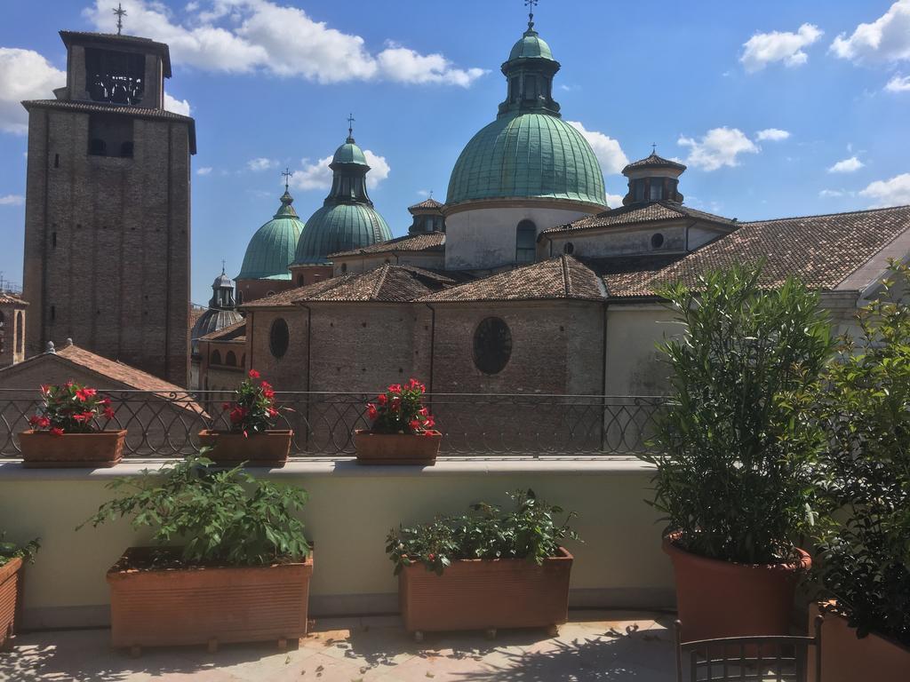 Апартаменты La Loggia Al Duomo - Тревизо Экстерьер фото
