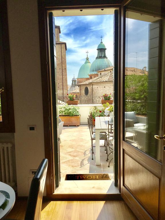 Апартаменты La Loggia Al Duomo - Тревизо Экстерьер фото